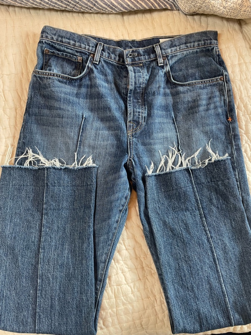 imogene + willie Wyatt Women’s Blue Denim Jeans - Picture 3 of 4